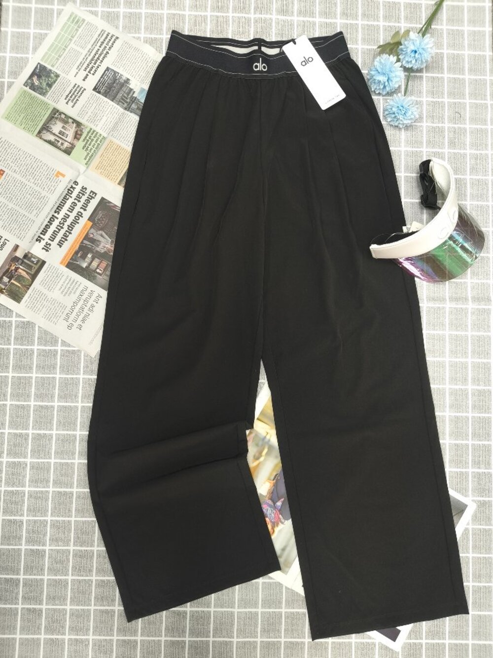 NWT Alo Yoga Black Wide Leg Pants 🌈Women's Classic Athleisure Trousers🌼Regular - Picture 2 of 9